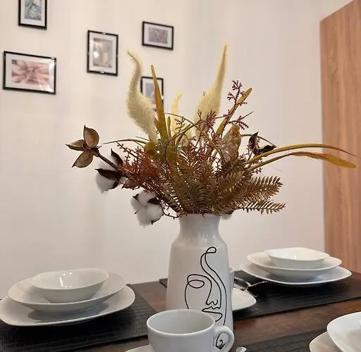 Appartamento 4 Personen, Zentrumsnah,ebk, Stellplatz *