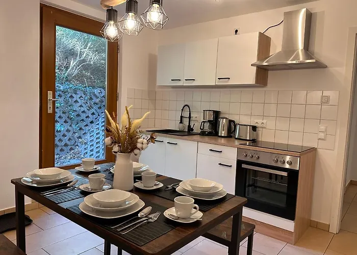 4 Personen, Zentrumsnah,ebk, Stellplatz Apartmán *