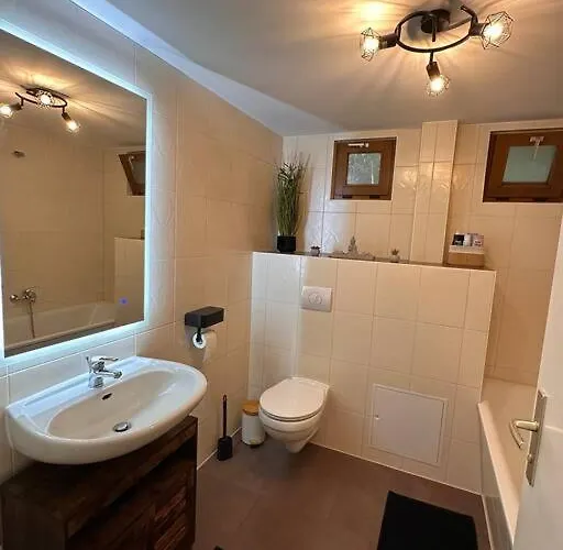 Apartmán 4 Personen, Zentrumsnah,ebk, Stellplatz