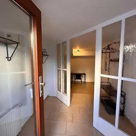 4 Personen, Zentrumsnah,ebk, Stellplatz * دريسدن