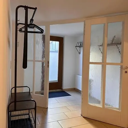 4 Personen, Zentrumsnah,ebk, Stellplatz *